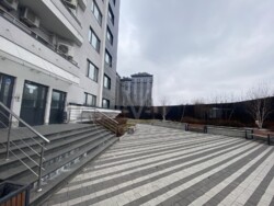   300..  Smart Plaza Obolon ̳   3