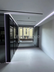 Фасадне приміщення з окремим входом (55м2) в ЖК Кардинал фото 2 Фасадне приміщення з окремим входом (55м2) в ЖК Кардинал фото 2