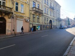 Продаж комерційного приміщення м. Чернівці влиця Руська, центральна частина міста фото 8 Продаж комерційного приміщення м. Чернівці влиця Руська, центральна частина міста фото 8