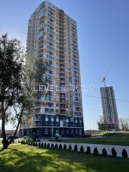 Пропонується до продажу фасадне комерційне приміщення фото 8 Пропонується до продажу фасадне комерційне приміщення фото 8