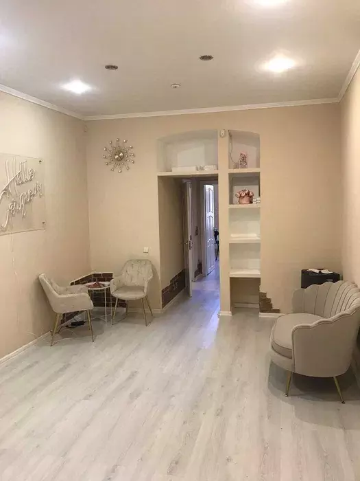 Продаж приміщення в ближньому центрі фото 1 Продаж приміщення в ближньому центрі фото 1