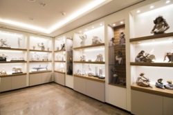 Продаж статусного фасадного приміщення з постійним орендарем, вул. В. Васильківська, Печерський центр фото 10 Продаж статусного фасадного приміщення з постійним орендарем, вул. В. Васильківська, Печерський центр фото 10