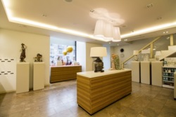 Продаж статусного фасадного приміщення з постійним орендарем, вул. В. Васильківська, Печерський центр фото 4 Продаж статусного фасадного приміщення з постійним орендарем, вул. В. Васильківська, Печерський центр фото 4