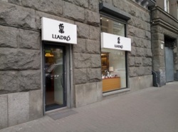 Продаж статусного фасадного приміщення з постійним орендарем, вул. В. Васильківська, Печерський центр фото 3 Продаж статусного фасадного приміщення з постійним орендарем, вул. В. Васильківська, Печерський центр фото 3