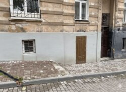 ������� ��������� ����� 30 ��.�.� ����� ���� 8