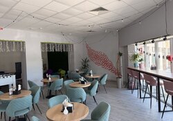 Продаж комерційного приміщення 140 м.кв фото 3 Продаж комерційного приміщення 140 м.кв фото 3