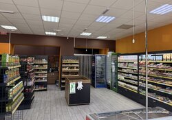 Продаж комерційного приміщення 200 м.кв. в ЖК 'Династія' фото 2 Продаж комерційного приміщення 200 м.кв. в ЖК 'Династія' фото 2