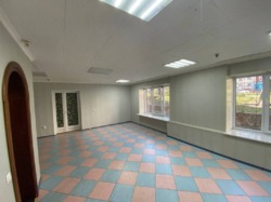 Продаж комерціного приміщення, ДНС фото 1 Продаж комерціного приміщення, ДНС фото 1