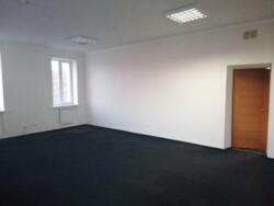 Продаж окремо стоячого комплексу із земельною ділянкою фото 16 Продаж окремо стоячого комплексу із земельною ділянкою фото 16