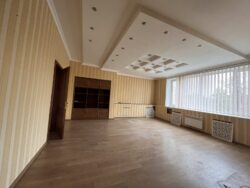 Продаж офісних приміщень загальною площею 613 кв. м у Центрі фото 6 Продаж офісних приміщень загальною площею 613 кв. м у Центрі фото 6