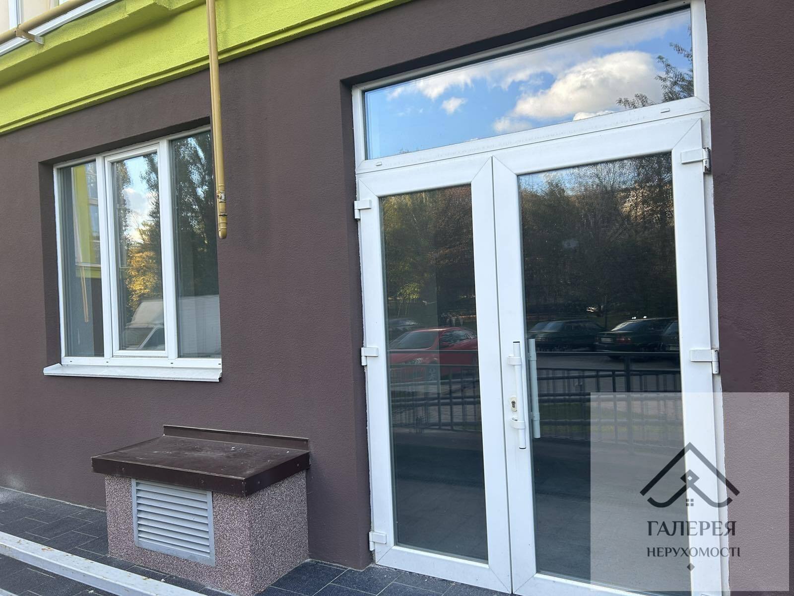 Продаж комерційної нерухомості в новобудові з ремонтом 76 м2 фото 1 Продаж комерційної нерухомості в новобудові з ремонтом 76 м2 фото 1