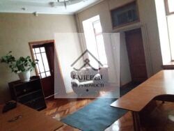 Продаж приміщення в Центральній частині міста код № 2-496-772 фото 2 Продаж приміщення в Центральній частині міста код № 2-496-772 фото 2