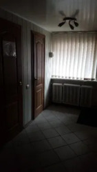  ' , ,   7