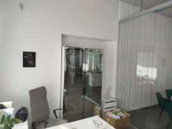 Продаж приміщення преміум класа,у центрі міста фото 17 Продаж приміщення преміум класа,у центрі міста фото 17