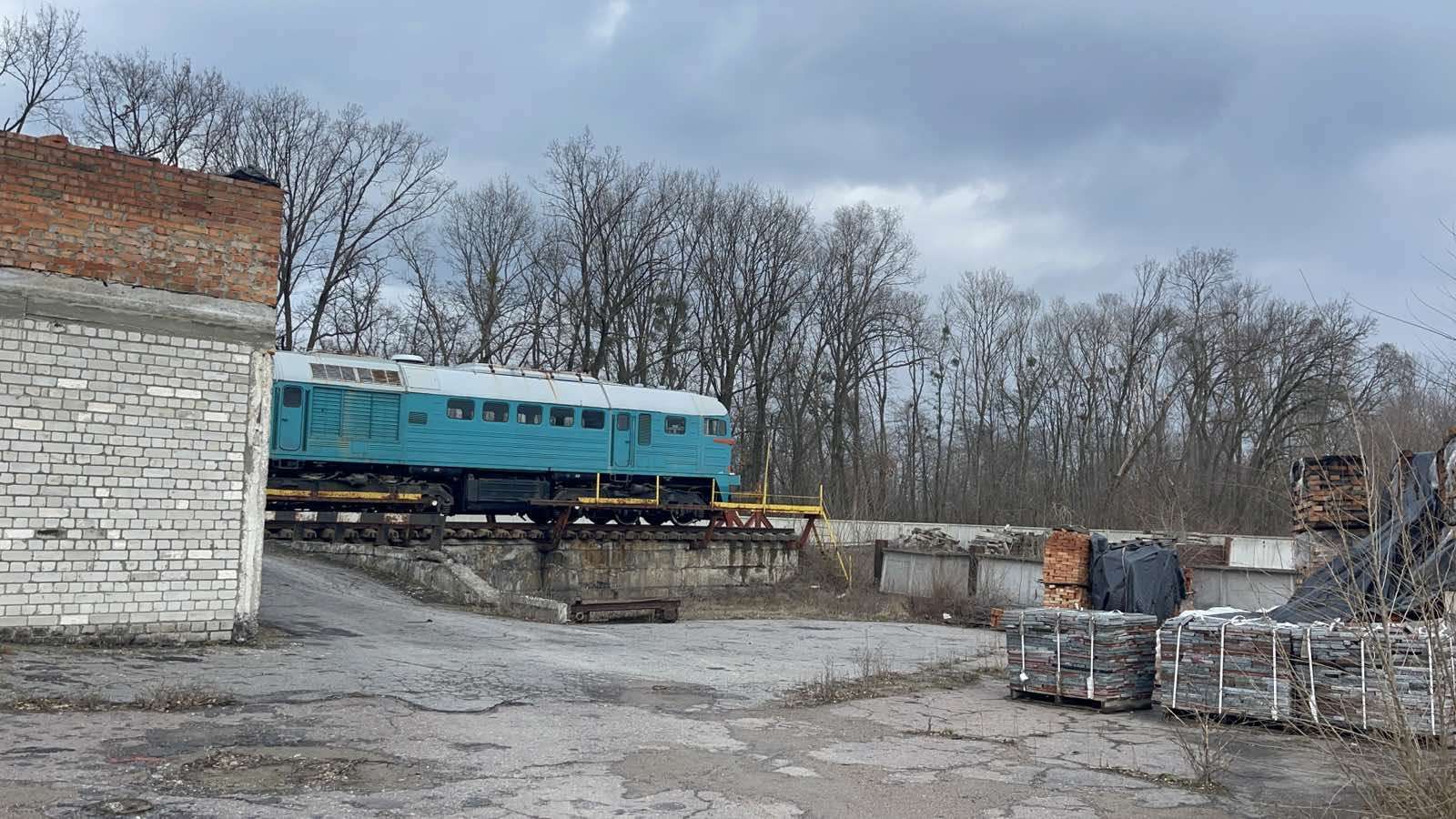   2700     1