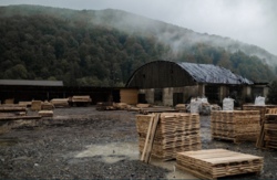 Виробничо-промисловий комплекс у Карпатах фото 1 Виробничо-промисловий комплекс у Карпатах фото 1