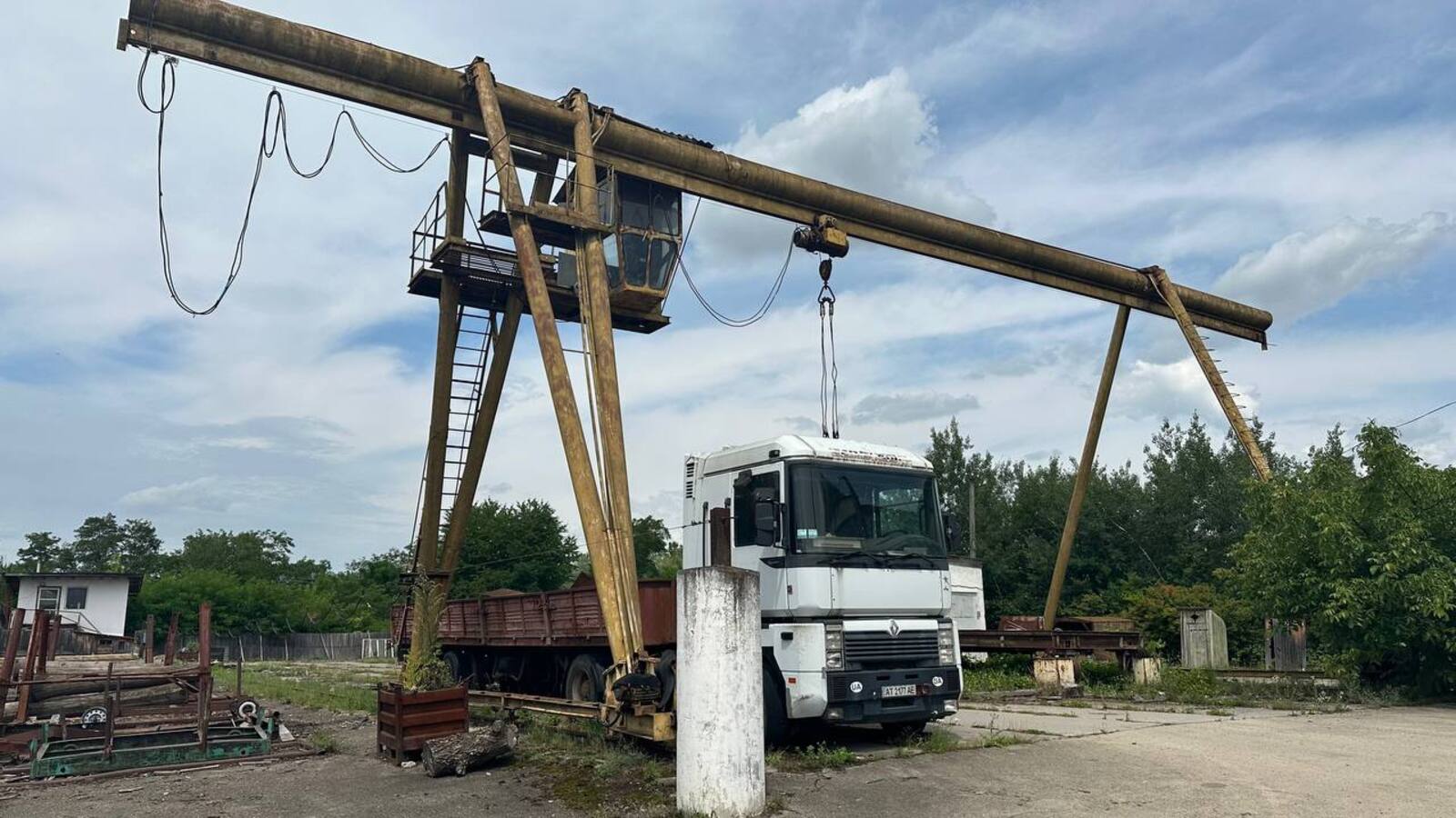Продається об'єкт Івано-Франківська, Тисменецький, Тисмениця, Височана, 17б фото 1 Продається об'єкт Івано-Франківська, Тисменецький, Тисмениця, Височана, 17б фото 1