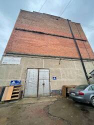 Оренда або продаж складських виробничих приміщень позаду магазину ВЕЛМАРТ фото 4 Оренда або продаж складських виробничих приміщень позаду магазину ВЕЛМАРТ фото 4