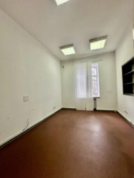 Продається офіс у самому Центрі Харкова! вул. Сумська, неподалік станції метро Університет. фото 2 Продається офіс у самому Центрі Харкова! вул. Сумська, неподалік станції метро Університет. фото 2