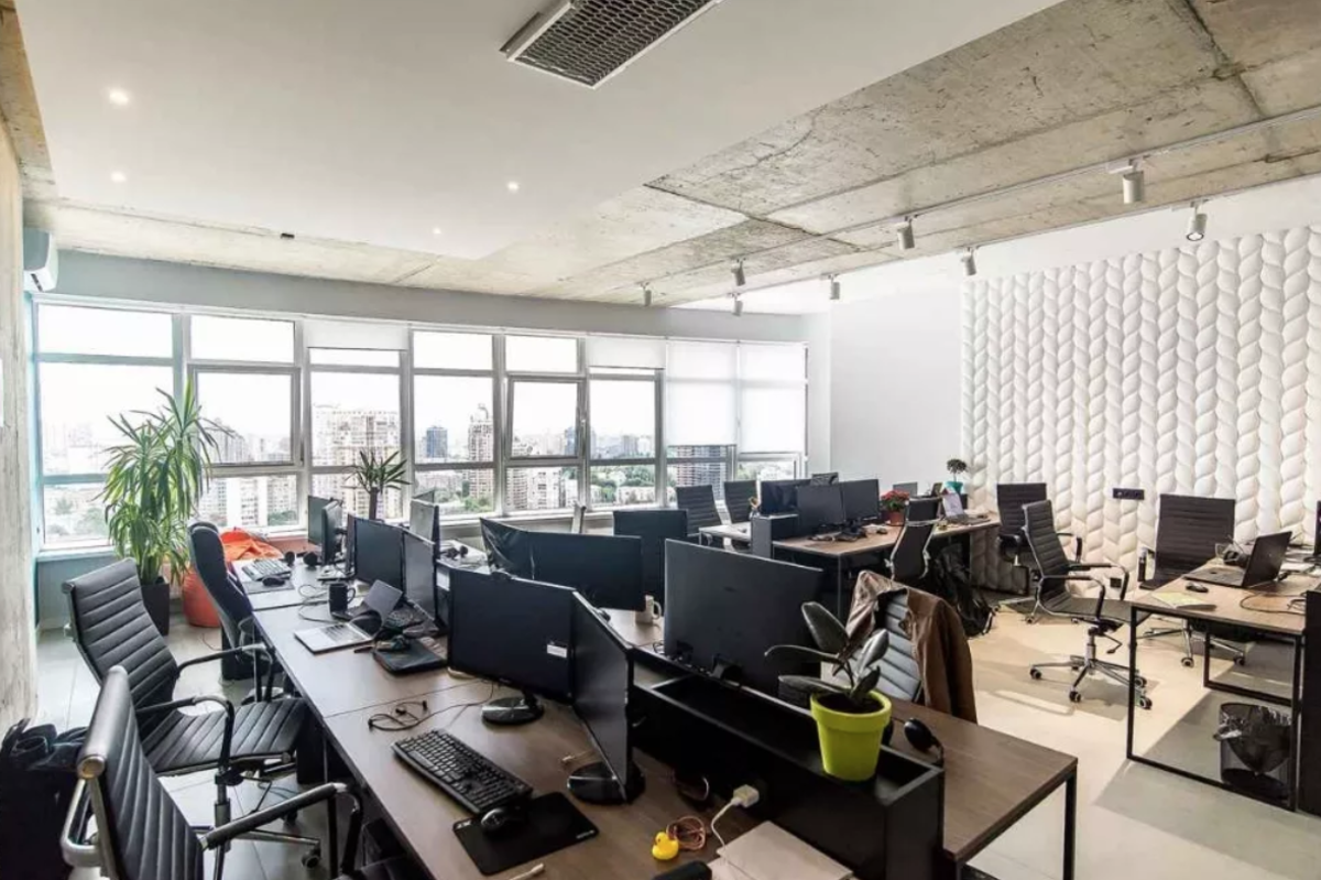 Кловский 7. 29 этаж н/ф продажа видового офиса 150м2 с ремонтом. фото 1 Кловский 7. 29 этаж н/ф продажа видового офиса 150м2 с ремонтом. фото 1