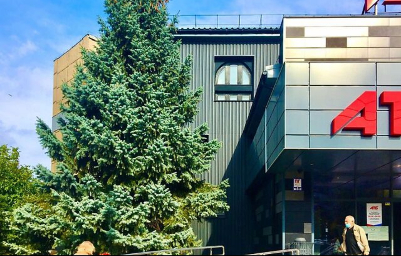 Продаж офісного приміщення на 2 поверсі фото 1 Продаж офісного приміщення на 2 поверсі фото 1