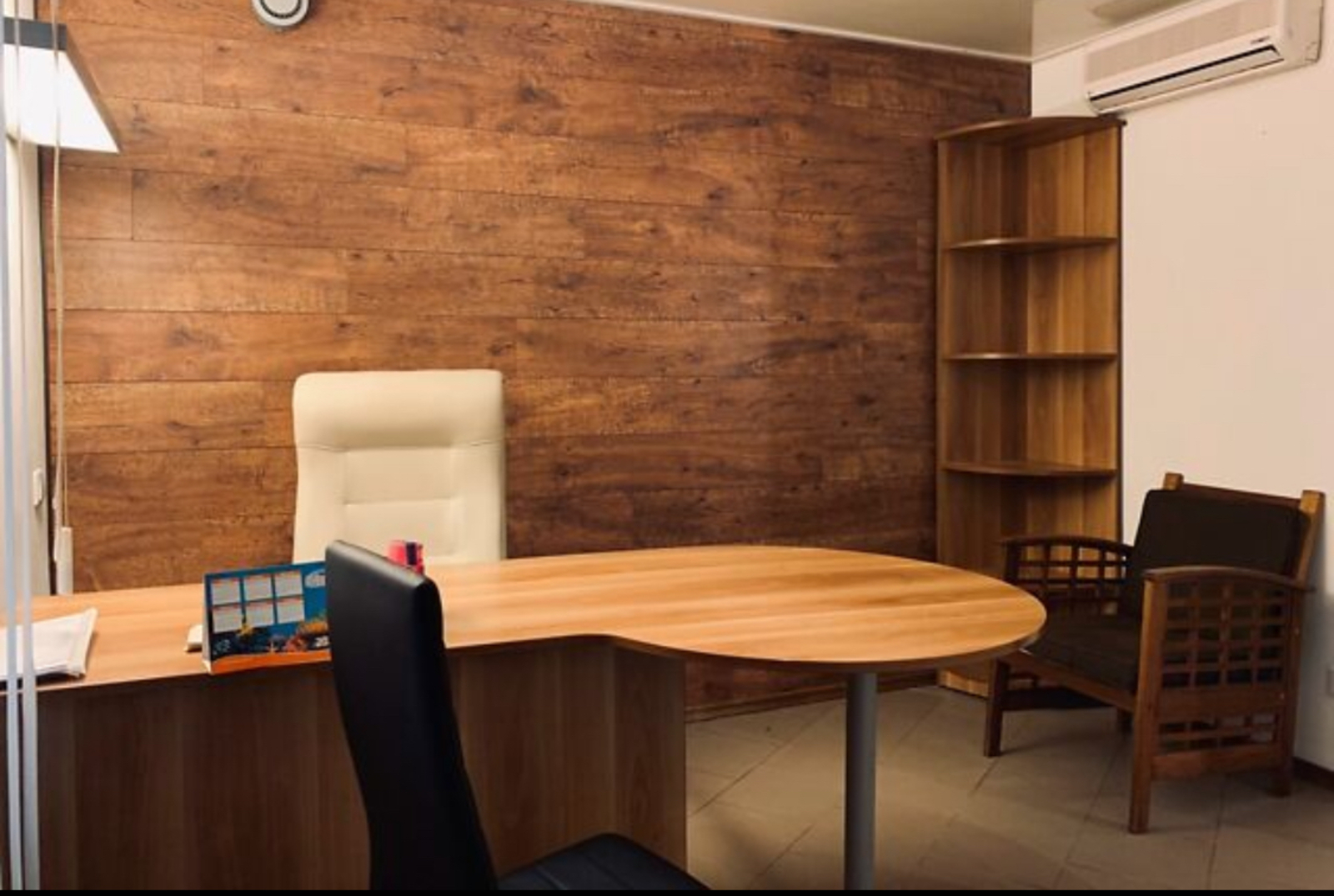 Продаж офісного приміщення фото 1 Продаж офісного приміщення фото 1