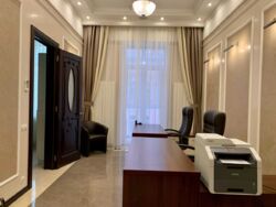 Продам елітний офіс з дорогим ремонтом-вул.Басейна 5а фото 7 Продам елітний офіс з дорогим ремонтом-вул.Басейна 5а фото 7