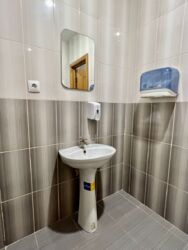 Продаж світлого і просторого офісу в Подільському районі фото 12 Продаж світлого і просторого офісу в Подільському районі фото 12