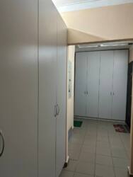 Продаж світлого і просторого офісу на вулиці Ломоносова фото 1 Продаж світлого і просторого офісу на вулиці Ломоносова фото 1