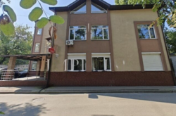 Продаж офісного приміщення 421 кв. м. на 1 поверсі на вул. Олени Теліги 5Б, триповерхова будівля фото 1 Продаж офісного приміщення 421 кв. м. на 1 поверсі на вул. Олени Теліги 5Б, триповерхова будівля фото 1