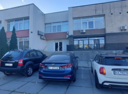 Продаж окремо стоячої 2-х поверхової адміністративної будівлі площею 1940 кв. м фото 6 Продаж окремо стоячої 2-х поверхової адміністративної будівлі площею 1940 кв. м фото 6