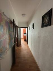 Продаж світлого і просторого офісу на вулиці Ломоносова фото 3 Продаж світлого і просторого офісу на вулиці Ломоносова фото 3