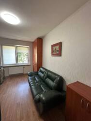 Продаж світлого і просторого офісу на вулиці Ломоносова фото 13 Продаж світлого і просторого офісу на вулиці Ломоносова фото 13