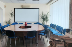 Продаж окремо стоячої 2-х поверхової адміністративної будівлі площею 1940 кв. м фото 1 Продаж окремо стоячої 2-х поверхової адміністративної будівлі площею 1940 кв. м фото 1