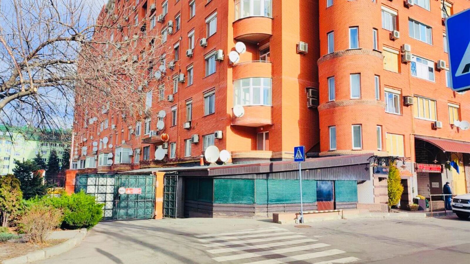 Продаж офісу 217м ЖК 'Слобідська садиба' фото 1 Продаж офісу 217м ЖК 'Слобідська садиба' фото 1