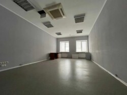 ������ ��������� 476 �2/ ��. ����� ��������� 3/ ������� ����/ �. ��. ����������� 400 � ���� 16