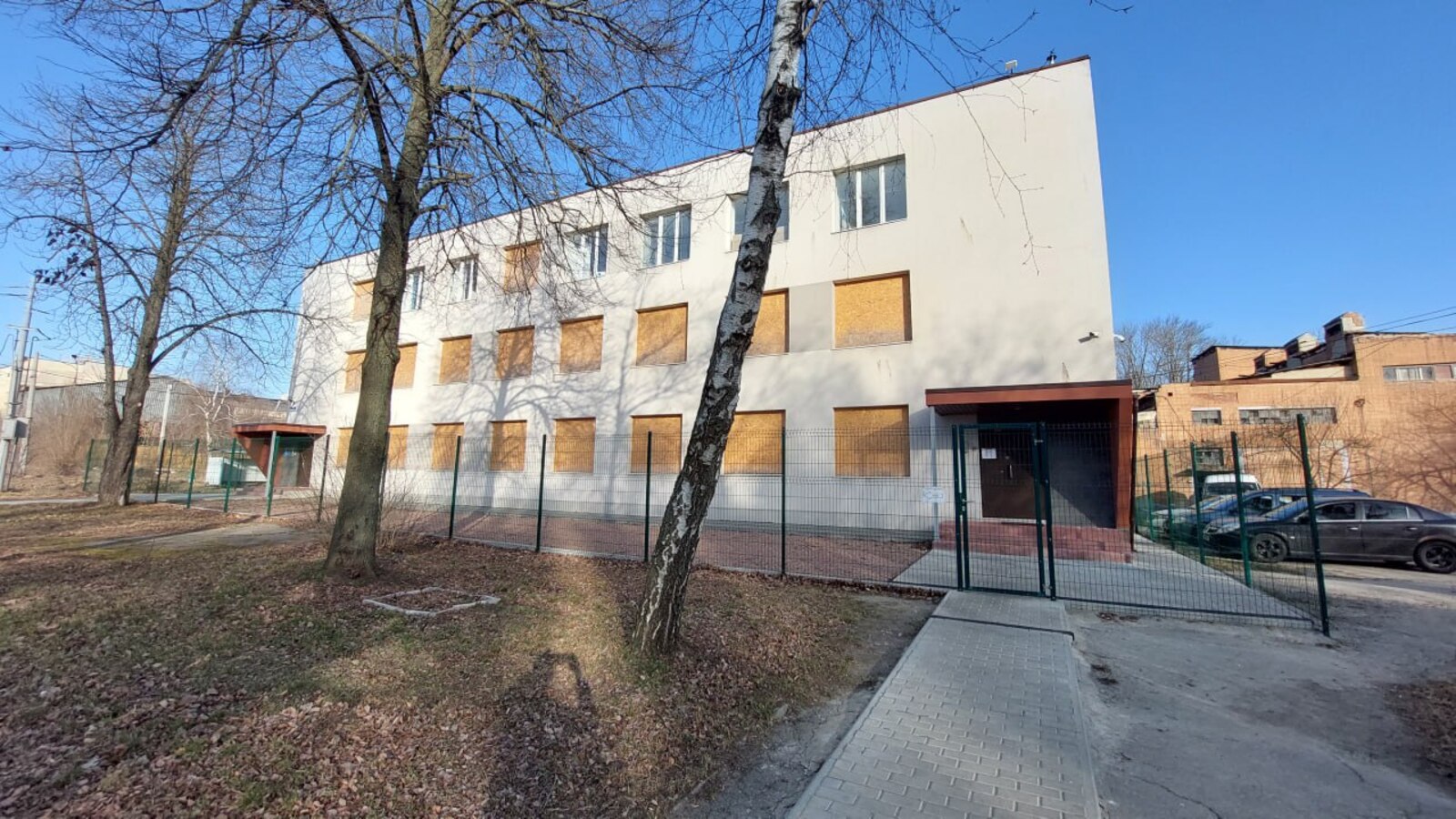 Продаж окремого приміщення 1318,5 м2/ Свистуна 3а фото 1 Продаж окремого приміщення 1318,5 м2/ Свистуна 3а фото 1