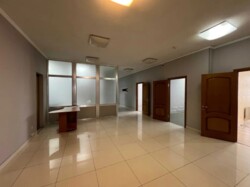 ������ ��������� 476 �2/ ��. ����� ��������� 3/ ������� ����/ �. ��. ����������� 400 � ���� 11