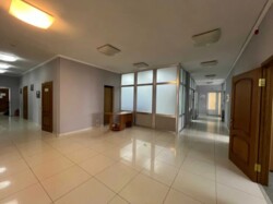 ������ ��������� 476 �2/ ��. ����� ��������� 3/ ������� ����/ �. ��. ����������� 400 � ���� 14