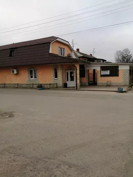 Приміщення з магазином, сауною і літнім майданчиком фото 1 Приміщення з магазином, сауною і літнім майданчиком фото 1