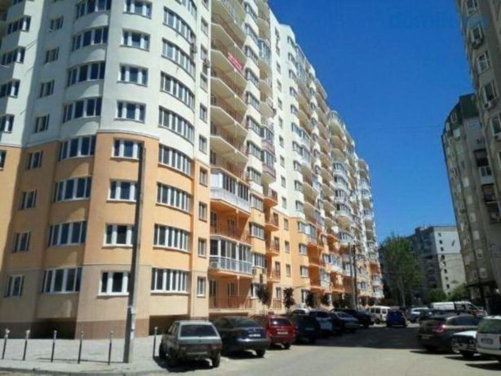 Продам нежилое помещение. ЖК Вернисаж фото 1 Продам нежилое помещение. ЖК Вернисаж фото 1