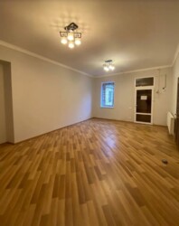 Продається 3-х кімнатна квартира в центрі міста. Під офіс. фото 5 Продається 3-х кімнатна квартира в центрі міста. Під офіс. фото 5