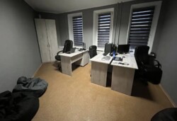 Продається офісне приміщення з меблями. 16 кв.м. фото 3 Продається офісне приміщення з меблями. 16 кв.м. фото 3