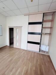 Продаж офісного приміщення, площа 16.6 кв.м. Центр міста. Ремонт. фото 3 Продаж офісного приміщення, площа 16.6 кв.м. Центр міста. Ремонт. фото 3