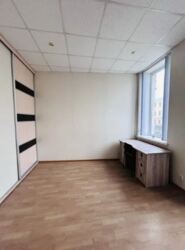 Продаж офісного приміщення, площа 16.6 кв.м. Центр міста. Ремонт. фото 4 Продаж офісного приміщення, площа 16.6 кв.м. Центр міста. Ремонт. фото 4