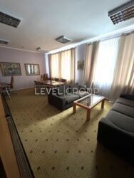 Окрема офісна будівля (1183м2) м.Палац Спорту (вул.Шота Руставели 18) фото 2 Окрема офісна будівля (1183м2) м.Палац Спорту (вул.Шота Руставели 18) фото 2