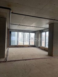 ������ ������ ��������� 950m2 �� Metropole ���. �������������� 20 ���� 18