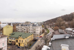   Borychiv (40572) . ,  , .  ҳ, 35.  19