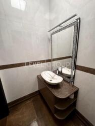  (1002)  .  (), 18  8