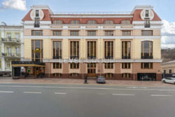   Borychiv (40572) . ,  , .  ҳ, 35.  2